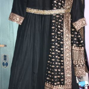 Black Ethnic Gown With Belt And Heavy Dupatta