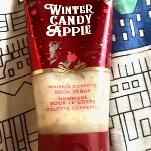 💥SALE: BBW Scrub Winter Candy Apple