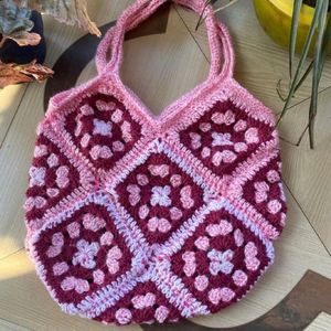 Crochet Hand Bag