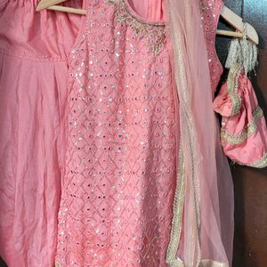 7-8 Year Old Girl Clothes In Very Good Condition