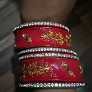 8 Sets Of Bangles