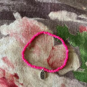 New Seed Beads Neon Pink Charm Bracelet