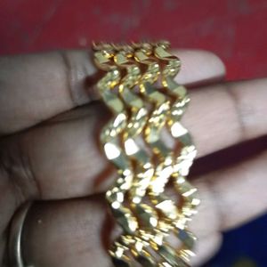 Trending Bangles