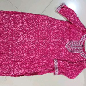 Pink Bandhani Pattern Kurti