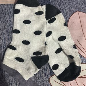 Dotted Print Socks