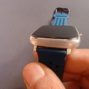 Noise Qube 1.4 Inch Smartwatch