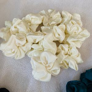 Pack Of 40 Satin Scrunchies