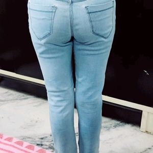 Pretty Light Blue Skinny Jeans💙