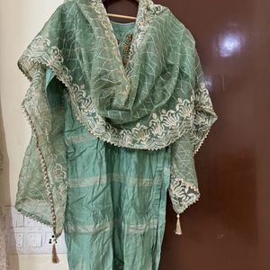 Kurti & Dupatta