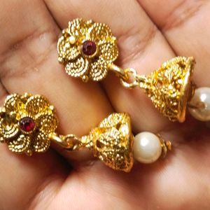 Gold Look A Like Earrings Set ( Never Used)