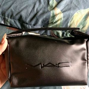 Mac Travel Pouch