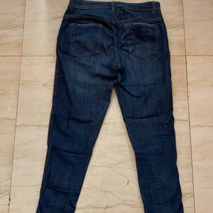 Worn Out Style Blue Jeans