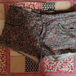 Ditsy Print Bum Shorts