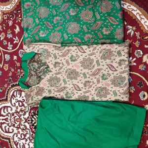 Kurta Set With Shawl For Winter