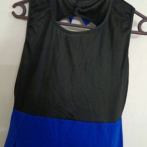 Blue Dress With Bow Shape At The Back