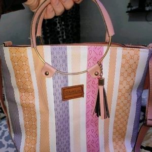 Graceful Stylish Women Handbags