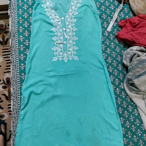 Set Of 2 Kurtas