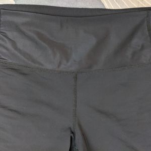 Black Shorts For Gym And Yoga (Gym Tights)