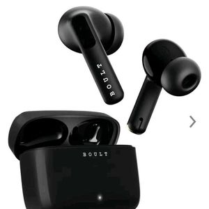 Boult Earbuds Black