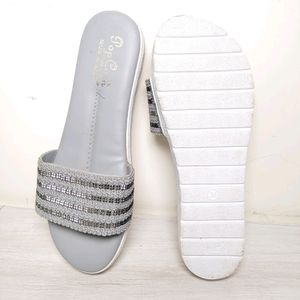 New Women's Fashion Designer Slipper Size-6