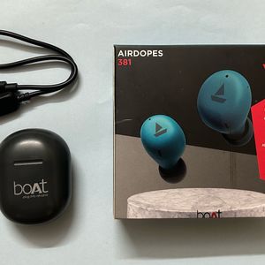 Boat Air Buds 381