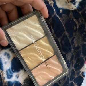 Revolution Highlighter