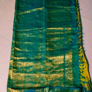 Lime Green Colour Pure Gadwal Saree