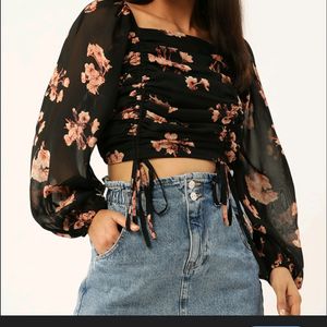 Trend Arrest Peach Top