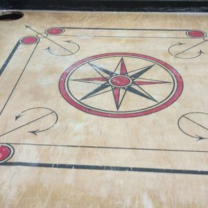 Carrom Board (20 Inch)