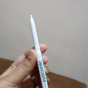 Lakme Eyeconic White Eyeliner