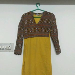 A Stylish Yellow Kurti