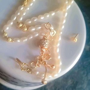 Pure Gold Nose Pin With Orginal Pearls Necklace