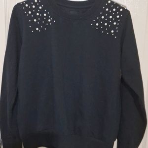 Full Sleeves Sweatshirt