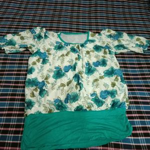 Women's Top