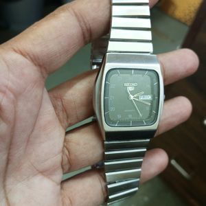 Seiko 5 Railway Time Rectangular Dial