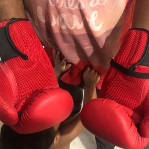 Boxing 🥊 Gloves