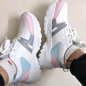 New Sneakers For Women❤️🦋🌸