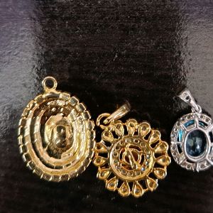 Set Of 3 Pendants