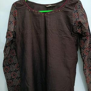 Cotton Silk Kurta With Ajrakh Sleeves