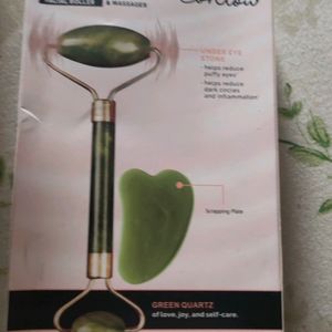 Gua Sha N Face Roller