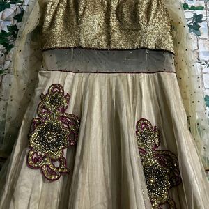 Designer😍Golden Ethnic gown