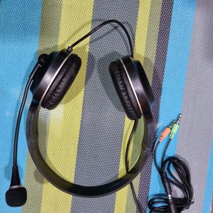 Digitek Desktop Headphones