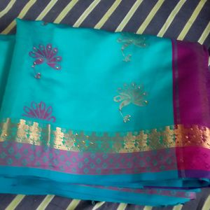 Very Beautiful Light Weight Saree With Stiched Blo