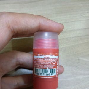 The body Shop Swipe It Lip Balm - Strawberry