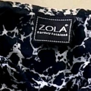 ZOLA Black And White Top