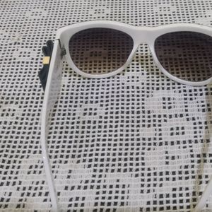 shades with UV protection