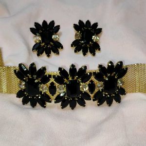 New Choker Set