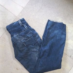 Straight Fit Jeans