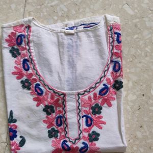 Combo Kurti Embroidered