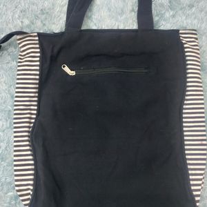 Max Black Tote Bag